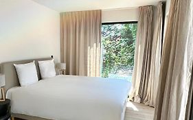 Luxury Apartment With Cosy Garden!