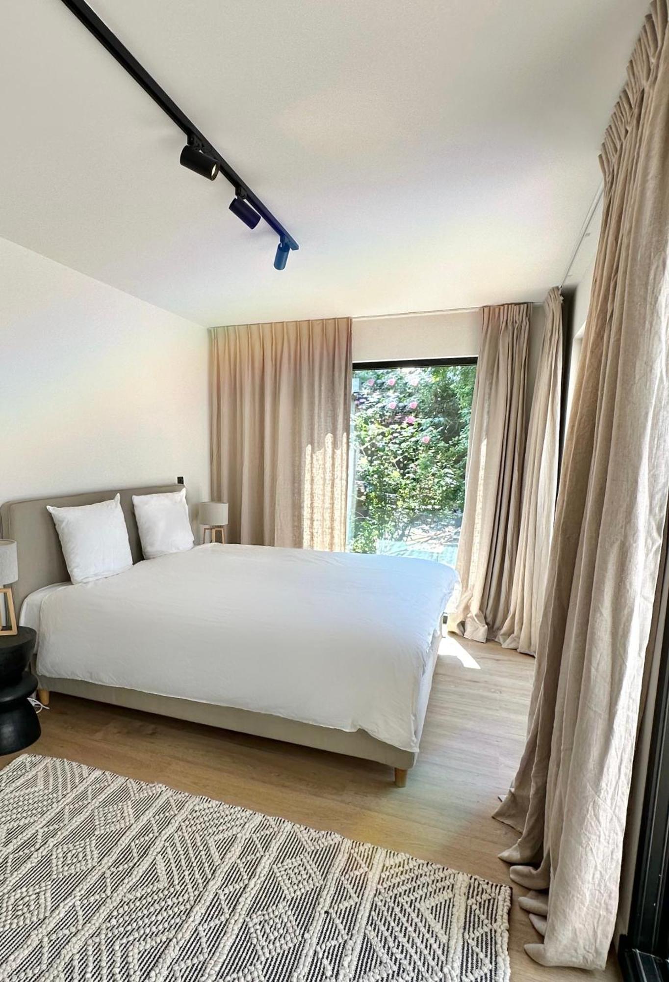 Luxury Apartment With Cosy Garden! Gent Buitenkant foto